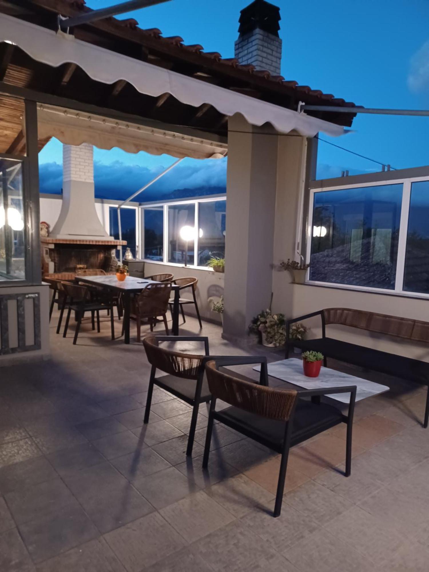 Marvic House Villa Exaplatanos Kültér fotó