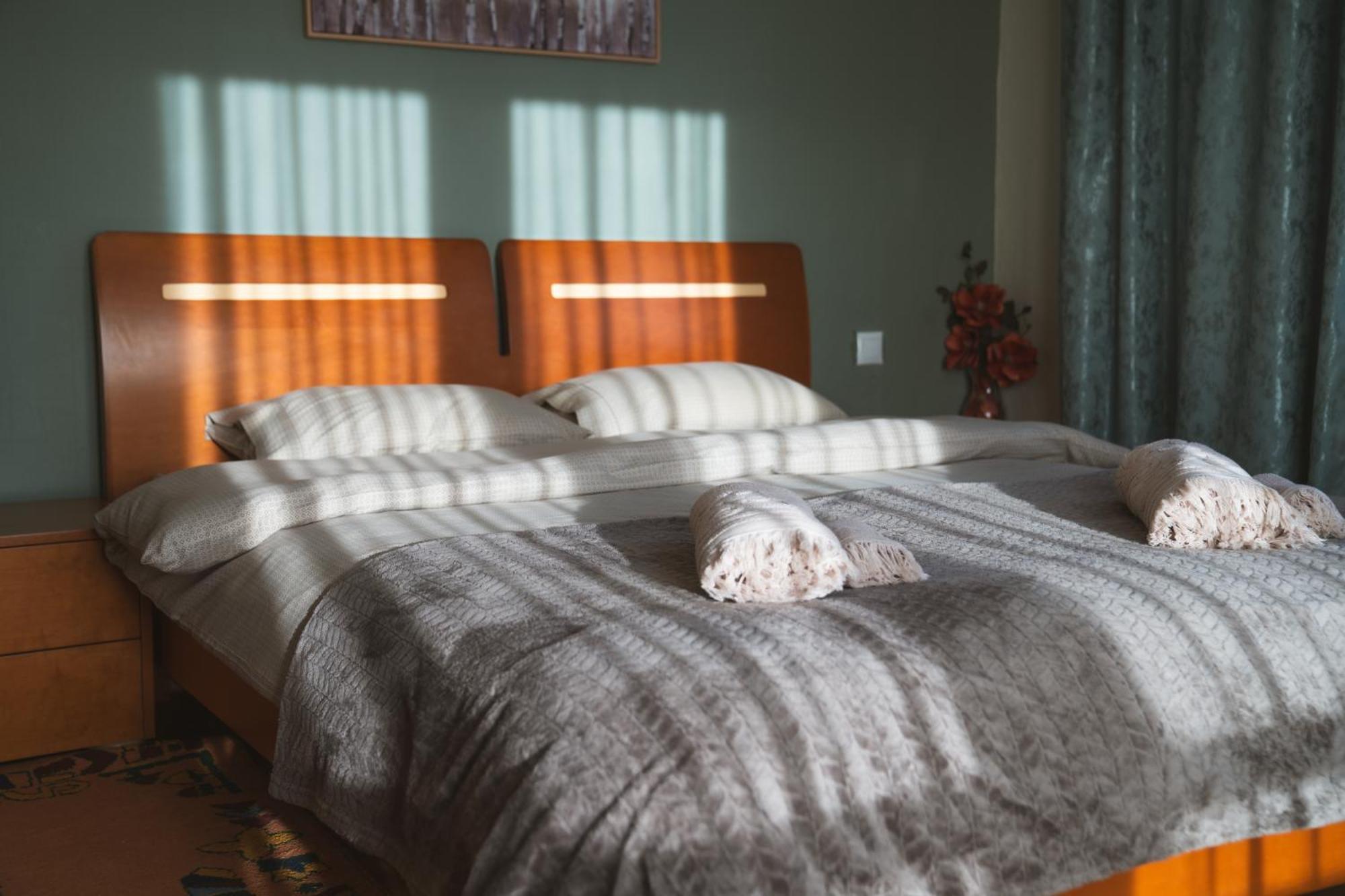 Marvic House Villa Exaplatanos Kültér fotó